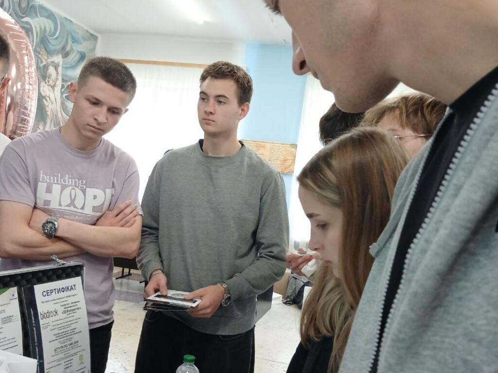 Здобувачі вищої освіти кафедри пропедевтики хірургічної стоматології долучилися до масштабного ювілейного заходу  у Полтавському державному медичному університеті